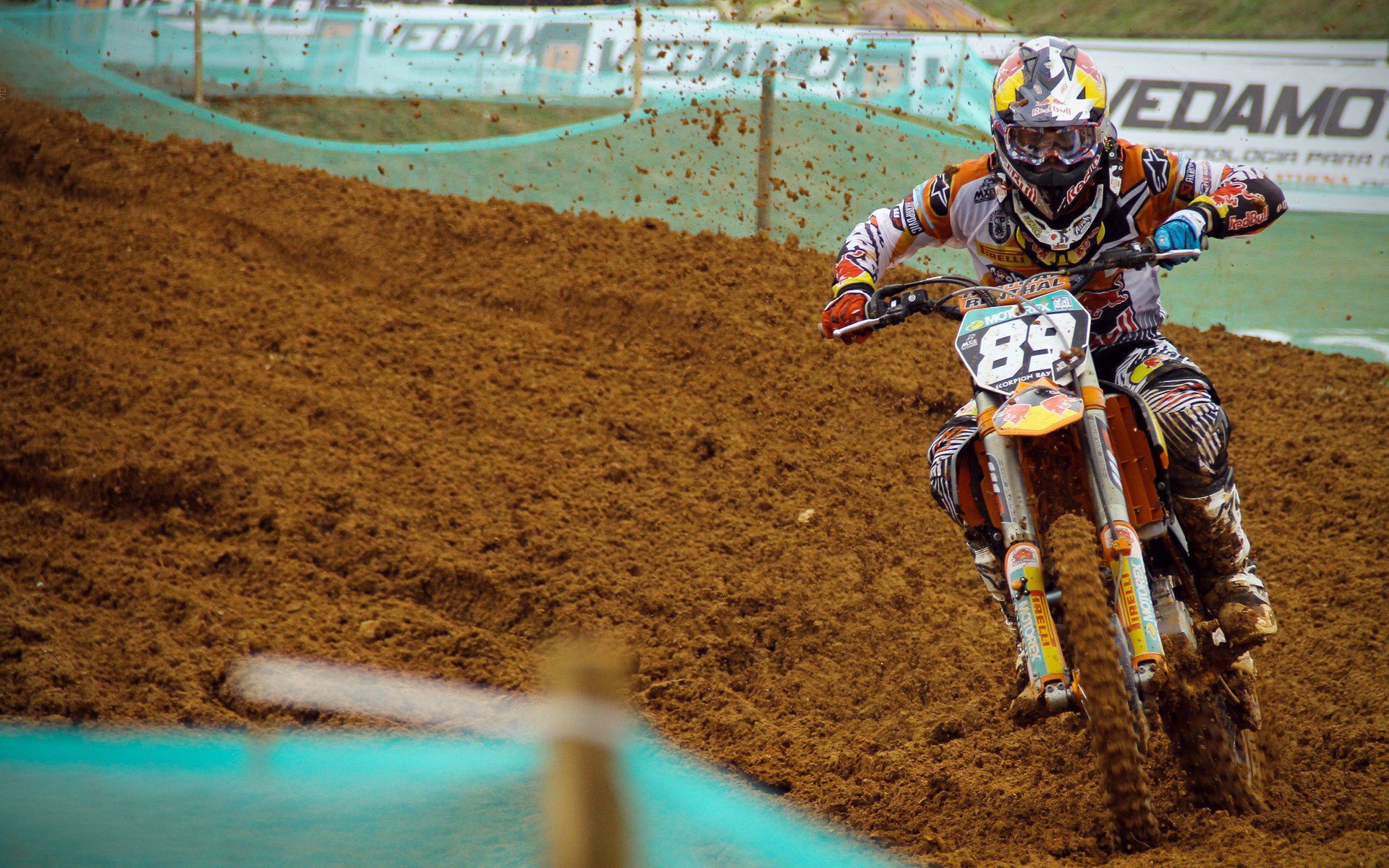 华体会手机在线-数字化战术分析平台在青少年训练中应用广泛，有效提升技巧，数字化战训系统