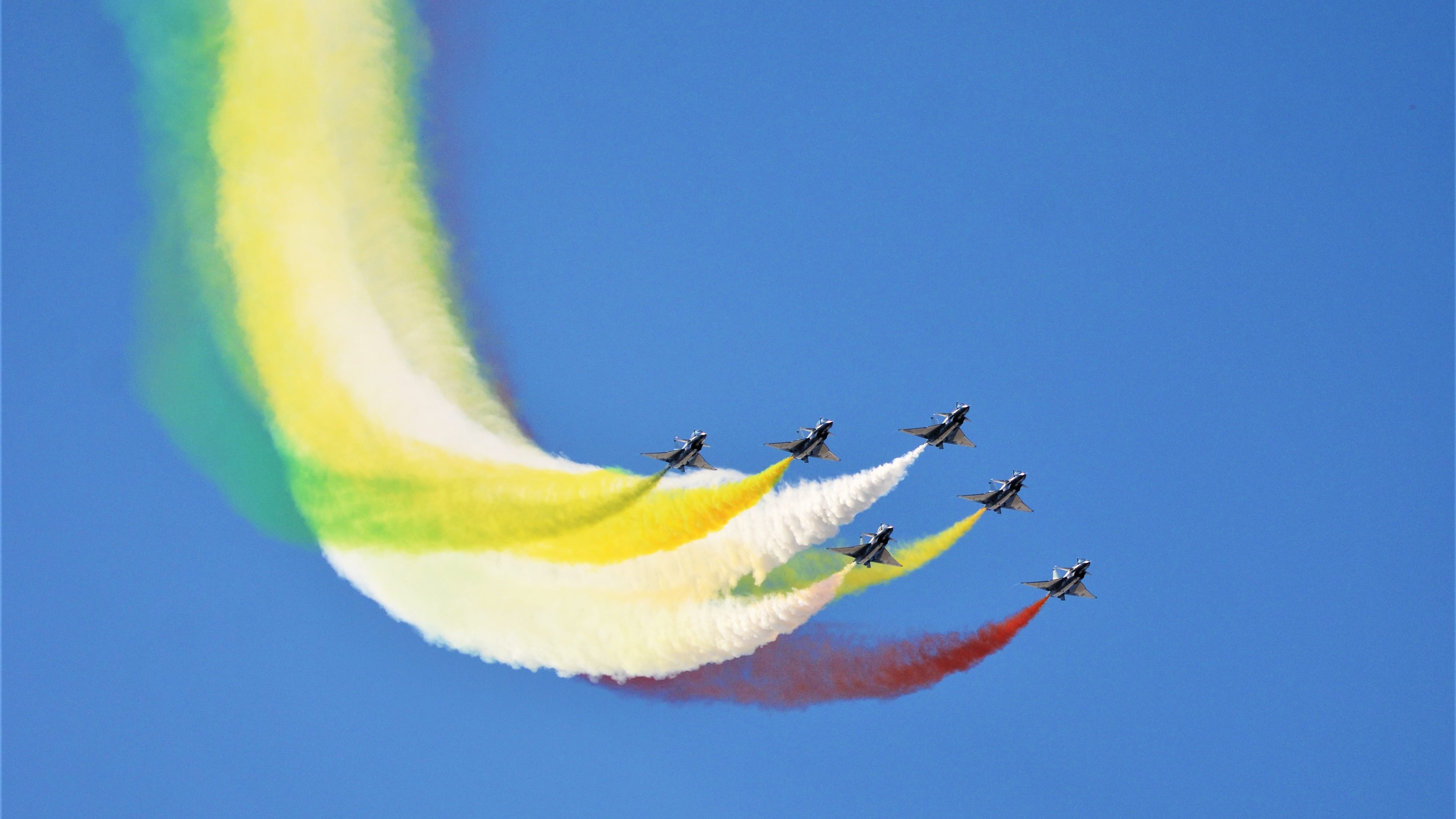 法甲赛中精彩瞬间，赛后评论热烈，法甲联赛水平