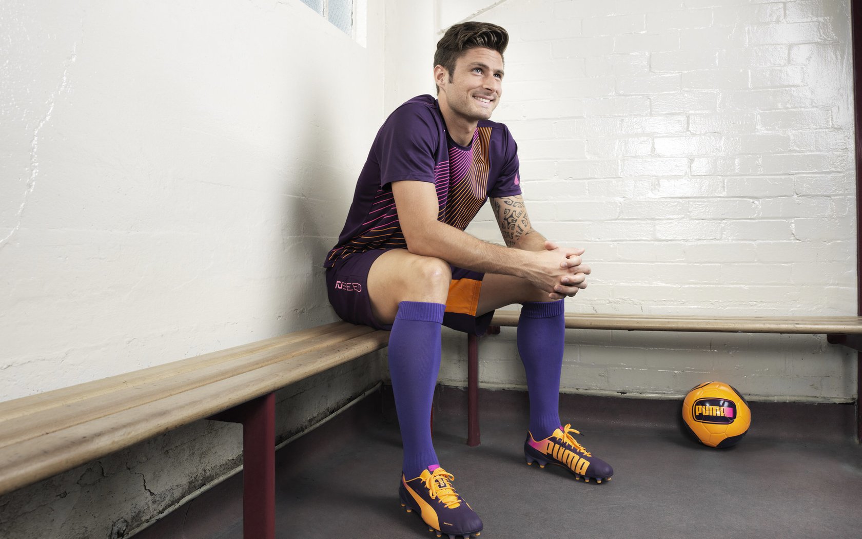 华体会官方网站-海岛瑜伽度假体验，运动与放松的完美结合，海边瑜伽