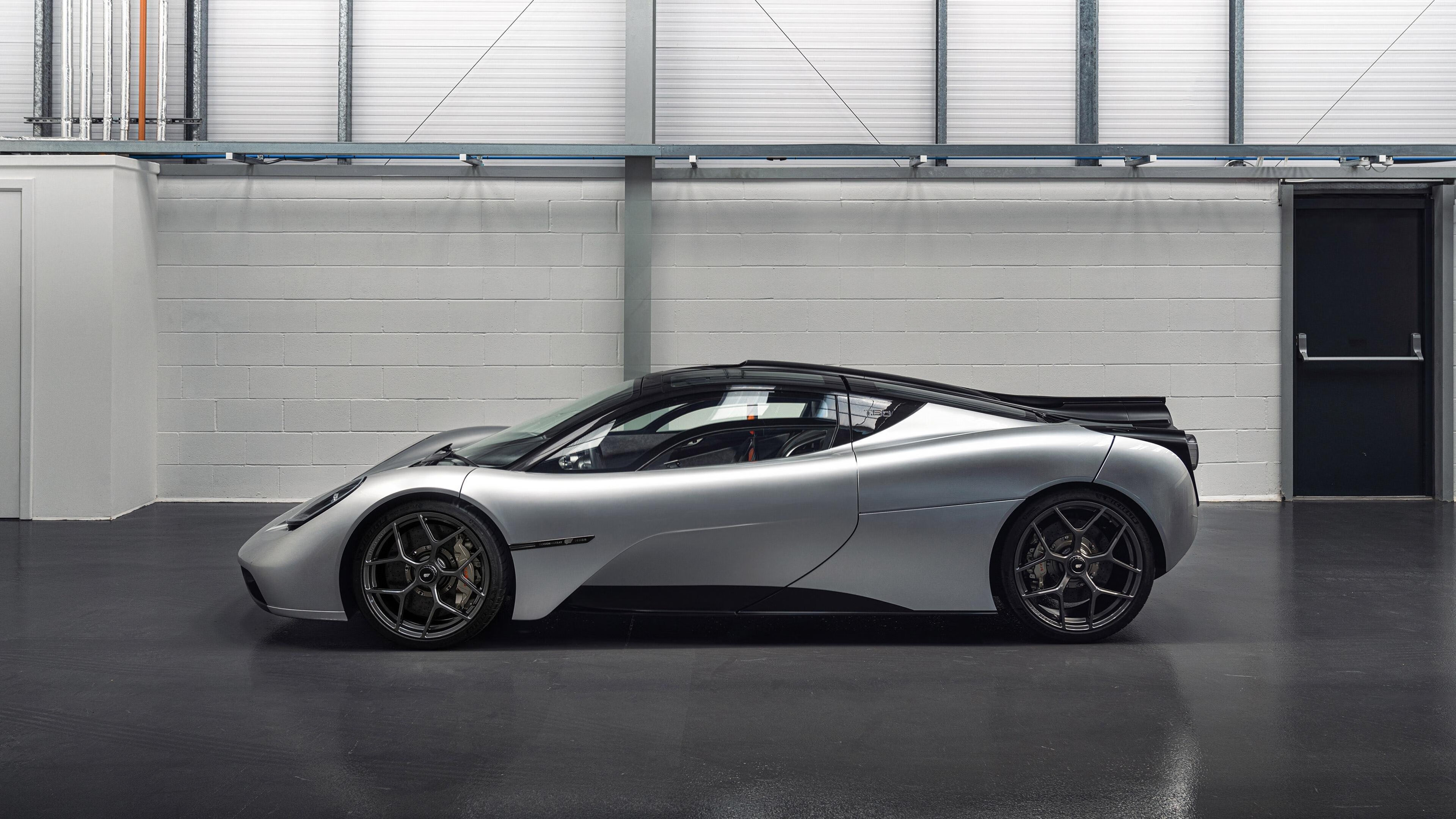 伊朗联赛主场氛围热烈,伊朗足球队主场